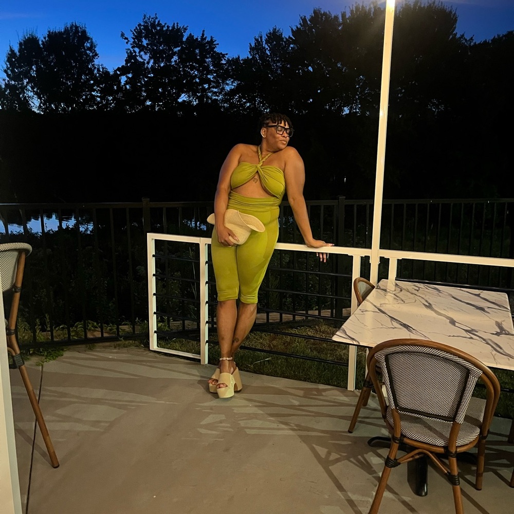 Summer Skies Jumpsuit - Altered Into Capris - Picture 4 of 6